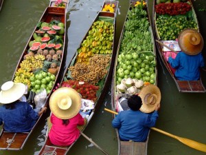 thailanda piata plutitoare bangkok